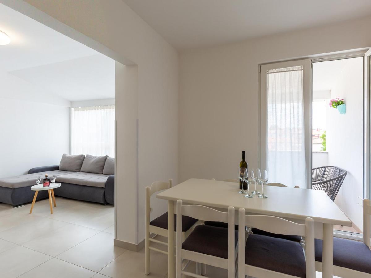 Amoroso Apartment 200M From Sea Poreč Eksteriør bilde