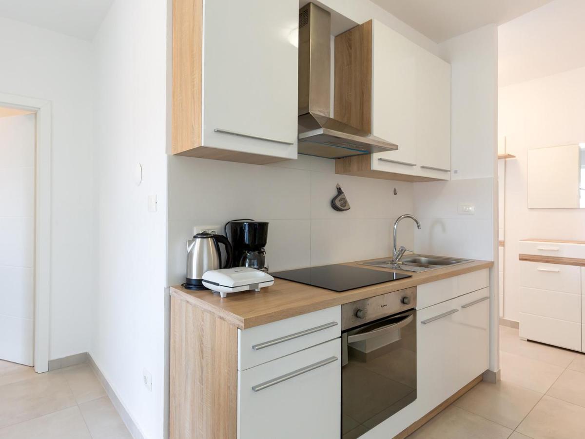 Amoroso Apartment 200M From Sea Poreč Eksteriør bilde