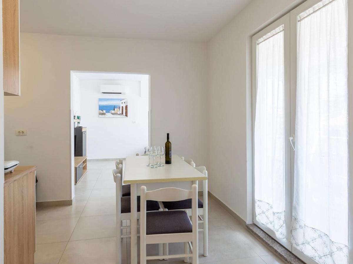 Amoroso Apartment 200M From Sea Poreč Eksteriør bilde