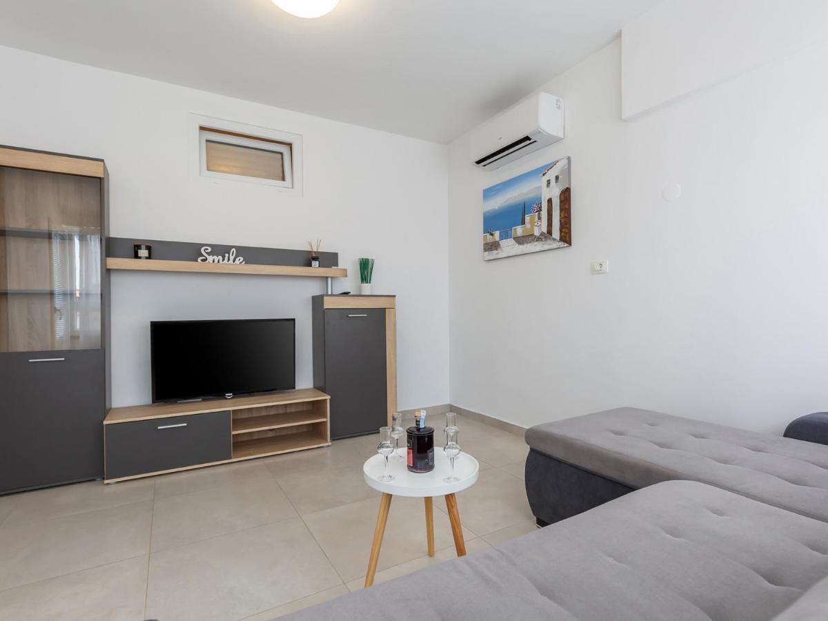 Amoroso Apartment 200M From Sea Poreč Eksteriør bilde